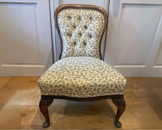 Victorian Buttonback Nursing chair upholstered in Bennison ‘English Oakleaf’