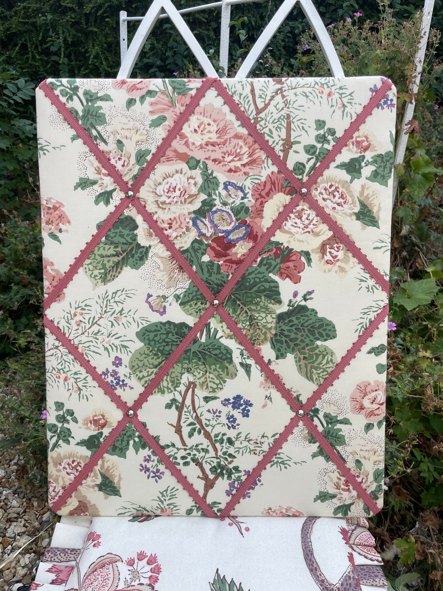 PRE ORDER Lee Jofa ‘Althea’ noticeboard