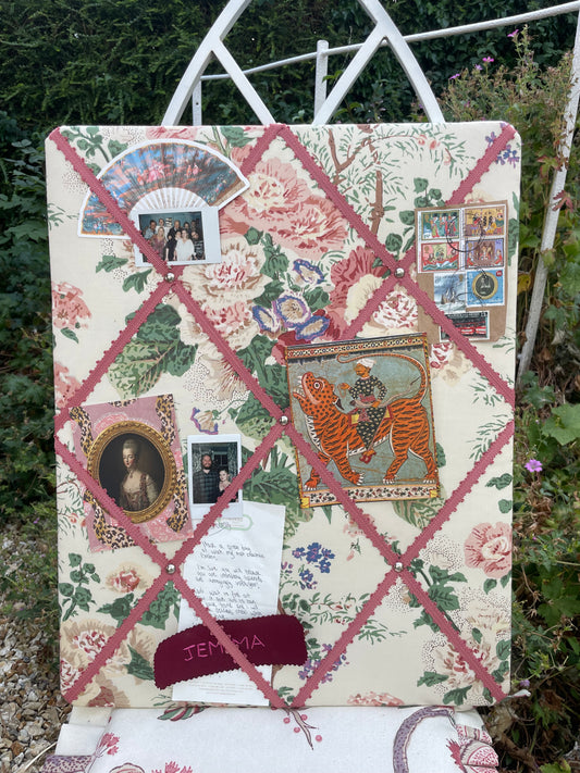PRE ORDER Lee Jofa ‘Althea’ noticeboard
